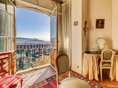 Maison, 324 m²