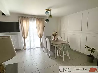 Maison, 83 m²
