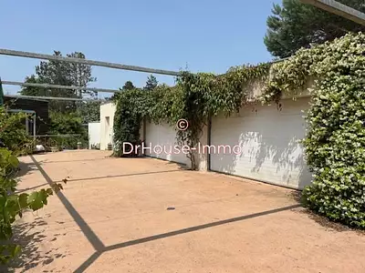 Maison, 209 m²