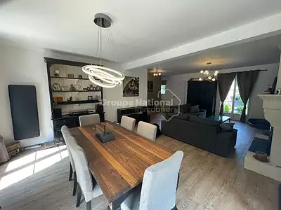 Maison, 145 m²