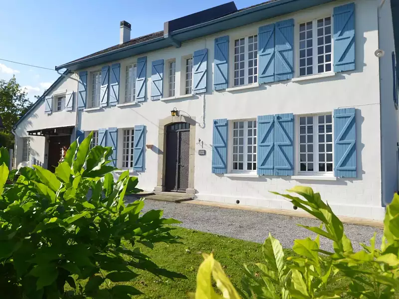Maison, 236 m²