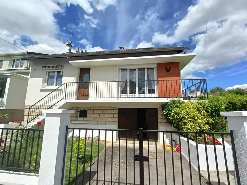 Maison, 105 m²