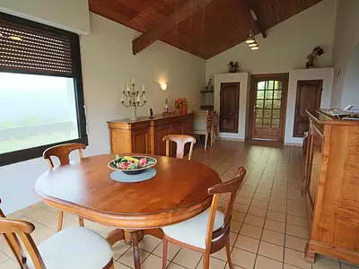 Maison, 208 m²