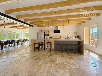 Maison, 280 m²