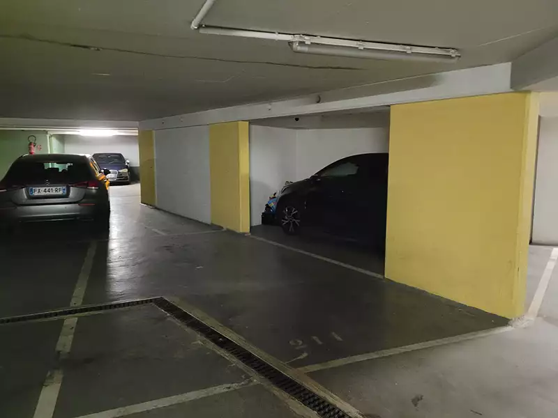 Parking, 18 m²
