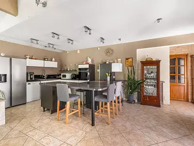 Maison, 146 m²