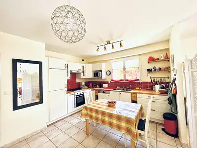 Maison, 115 m²