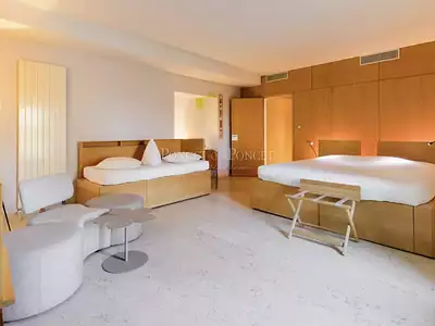 Maison, 850 m²