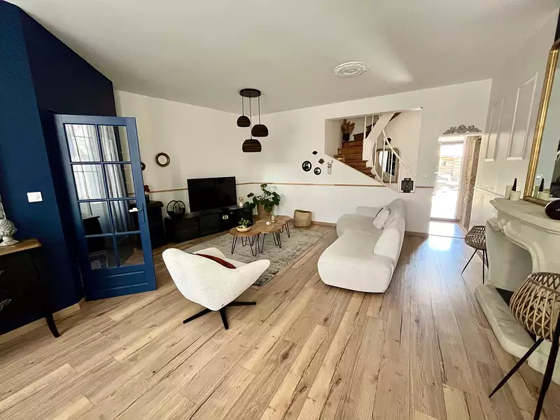 Maison, 400 m²