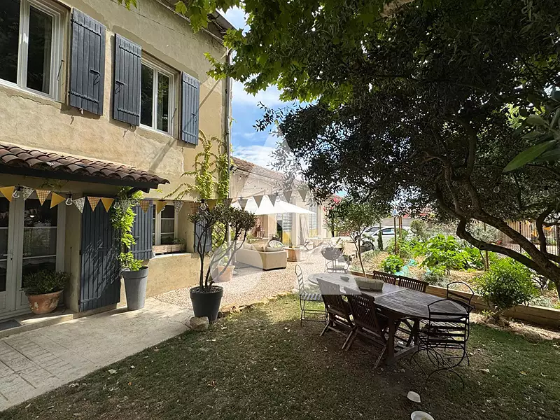 Maison, 190 m²