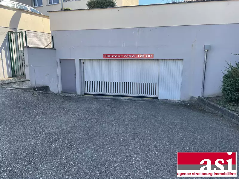 Parking, 12 m²