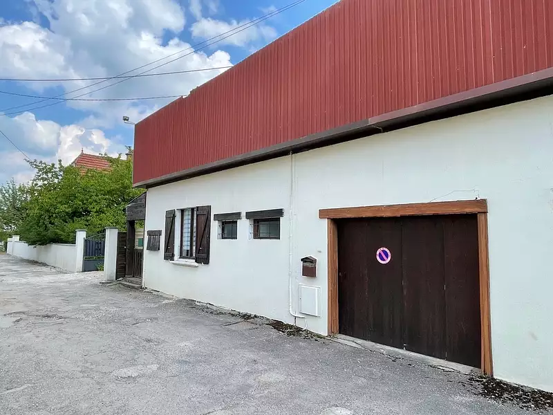 Maison, 275 m²