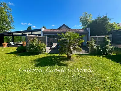 Maison, 336 m²