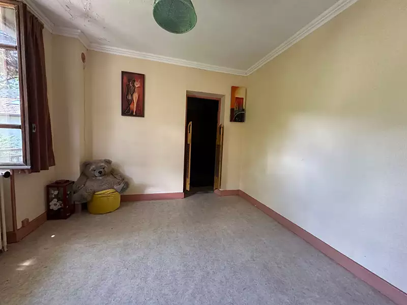 Maison, 196 m²