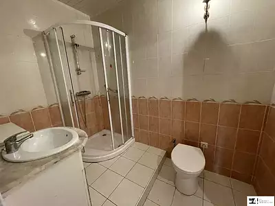 Maison, 176,6 m²