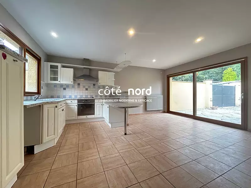 Maison, 97 m²