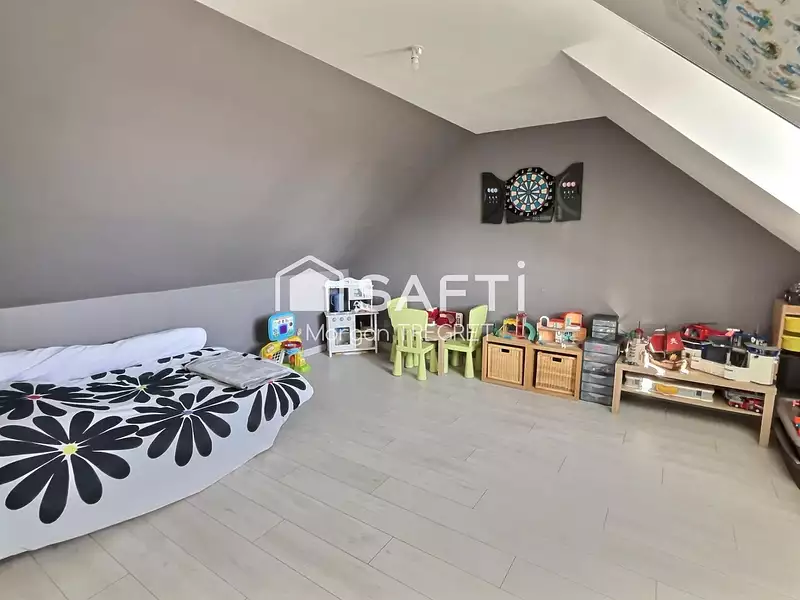 Maison, 160 m²