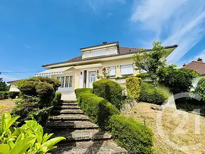 Maison, 196 m²