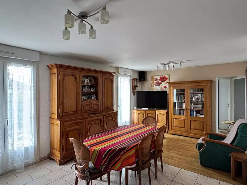 Maison, 89 m²