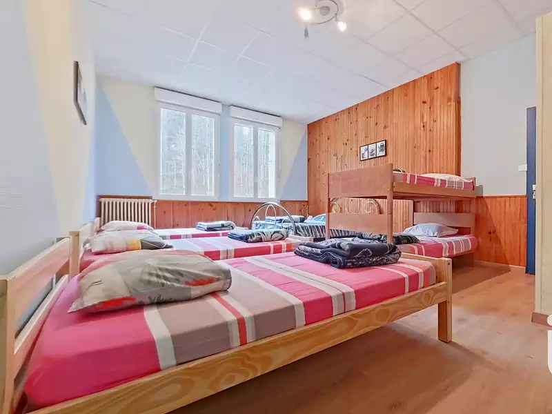 Maison, 891 m²