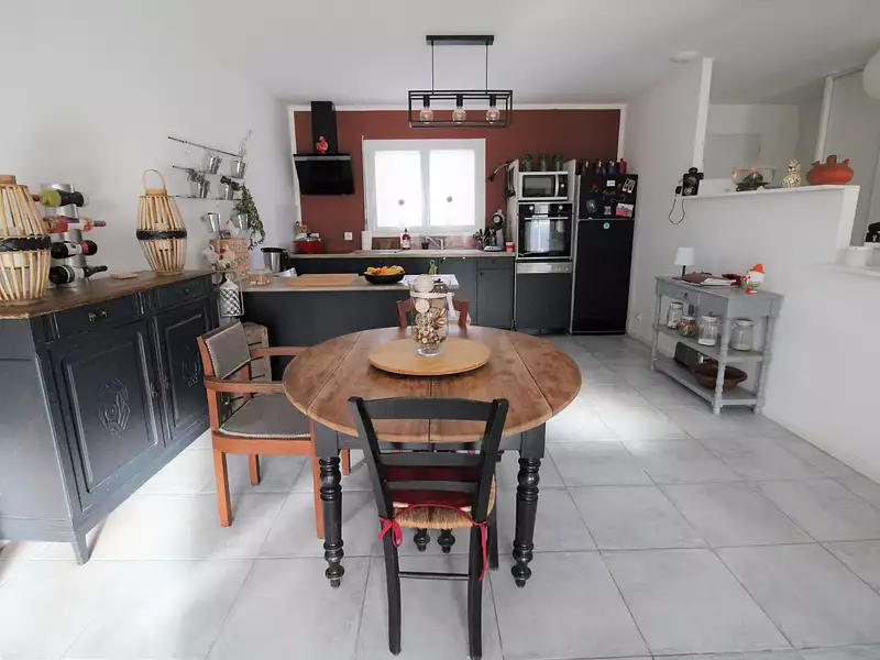 Maison, 94 m²