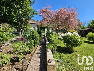 Maison, 240 m²