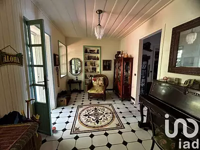 Maison, 280 m²