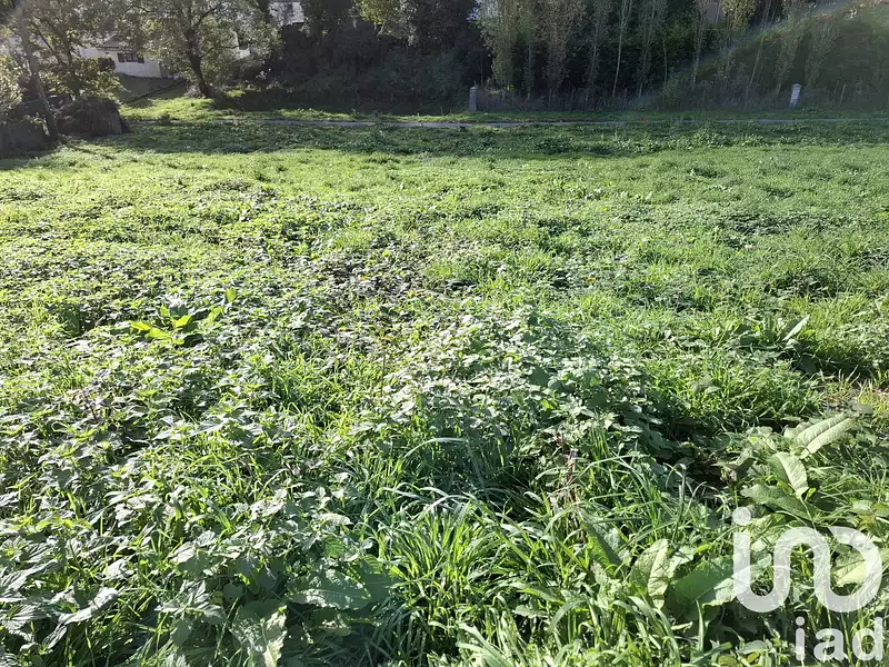 Terrain, 1 015 m²