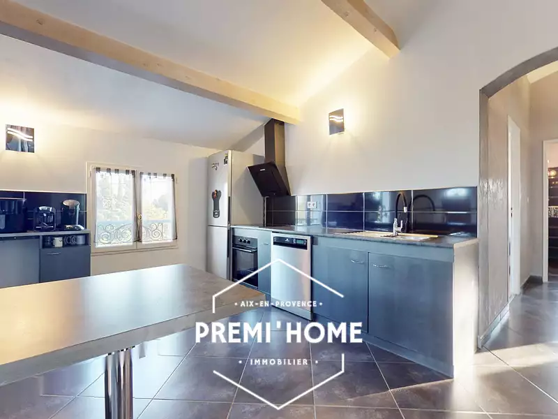 Maison, 211 m²