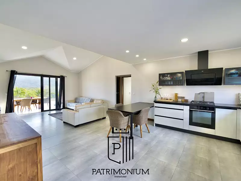 Maison, 95 m²