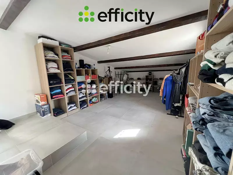 Maison, 203 m²
