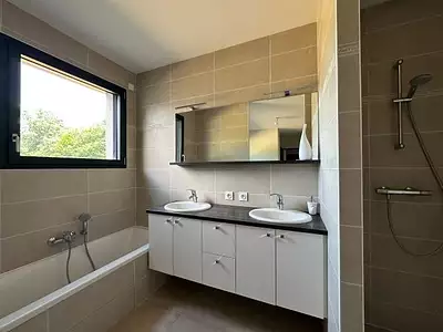 Maison, 253 m²