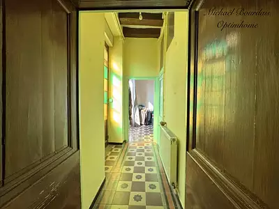 Maison, 196 m²