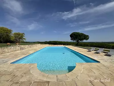 Maison, 750 m²