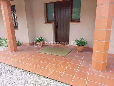 Maison, 180 m²