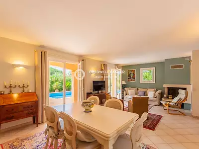 Maison, 112 m²