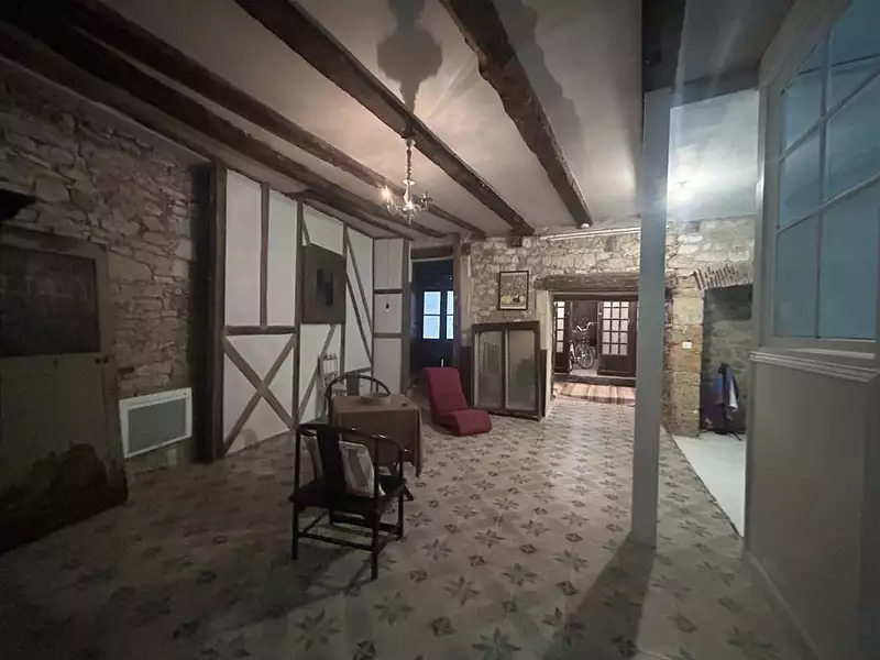 Maison, 280 m²