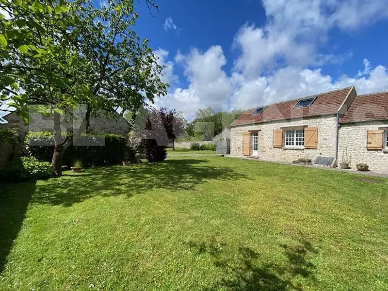 Maison, 210 m²