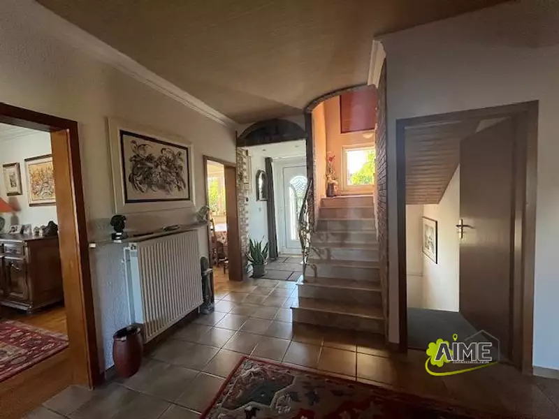 Maison, 211 m²