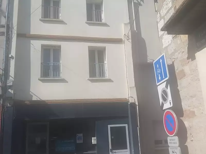 Immeuble, 243 m²