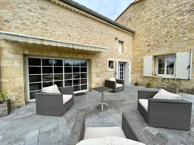 Maison, 250 m²