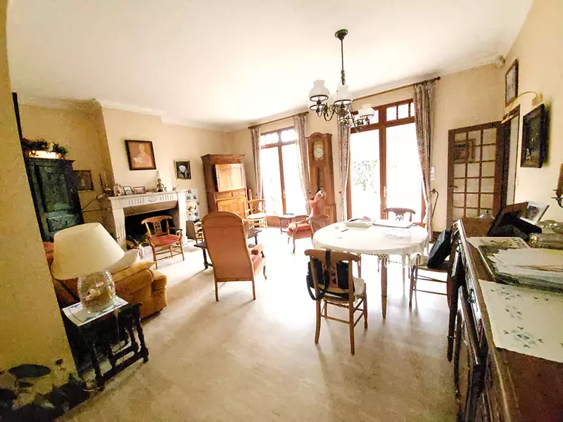 Maison, 324 m²