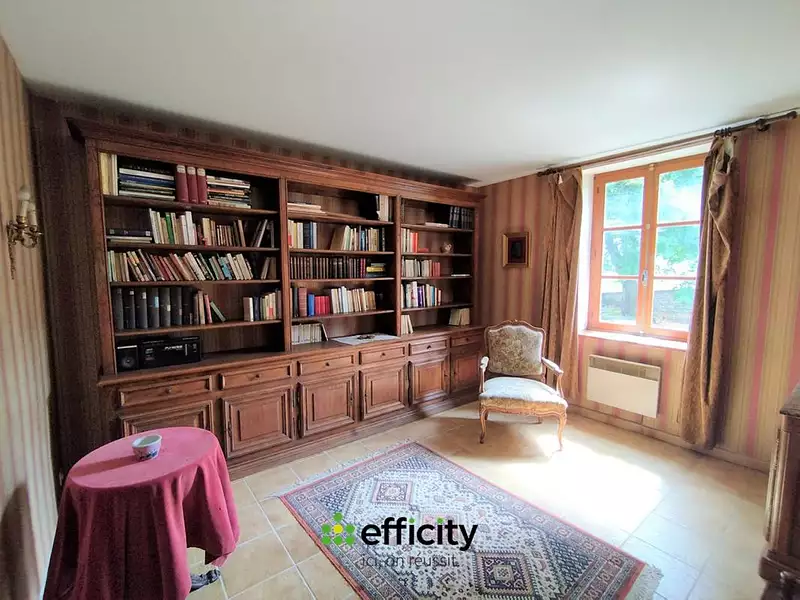 Maison, 290 m²