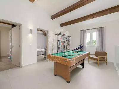 Maison, 187 m²