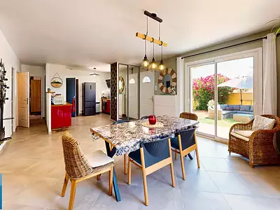 Maison, 83 m²