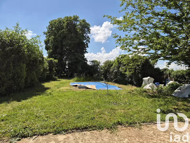 Terrain, 1 695 m²