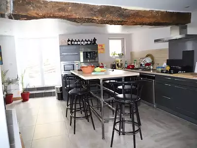 Maison, 230 m²