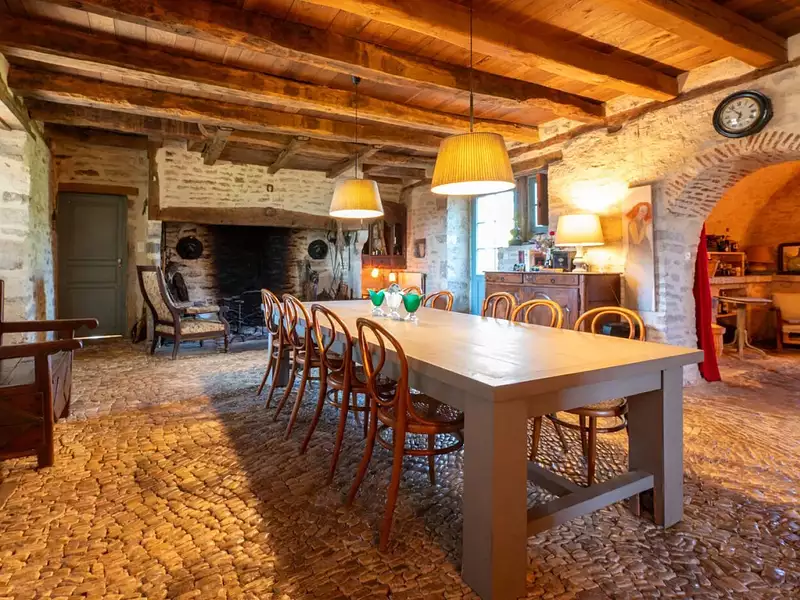 Maison, 370 m²