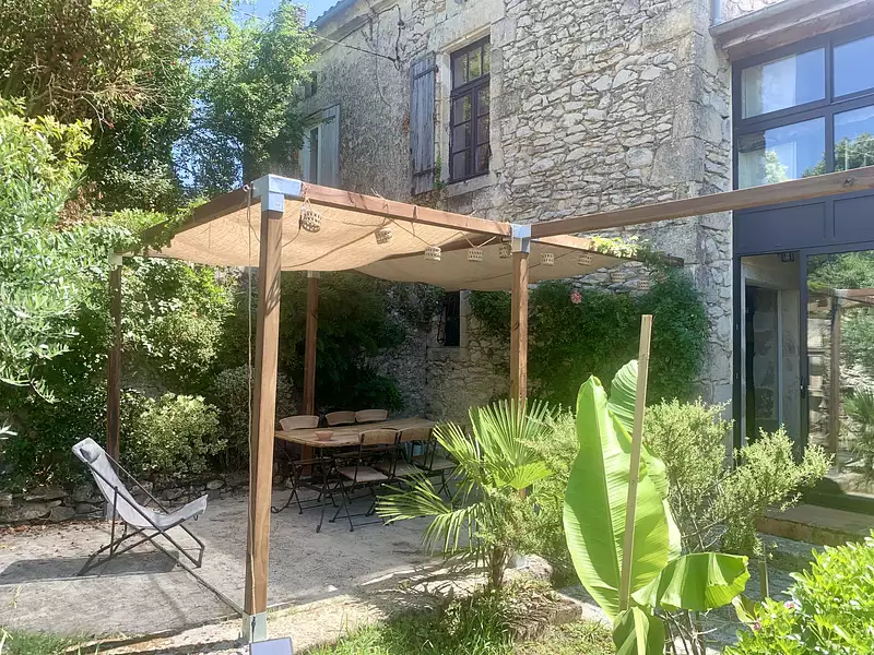 Maison, 270 m²
