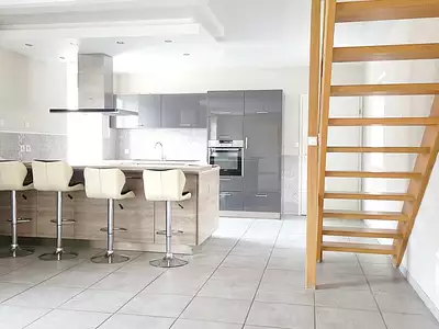 Maison, 246 m²